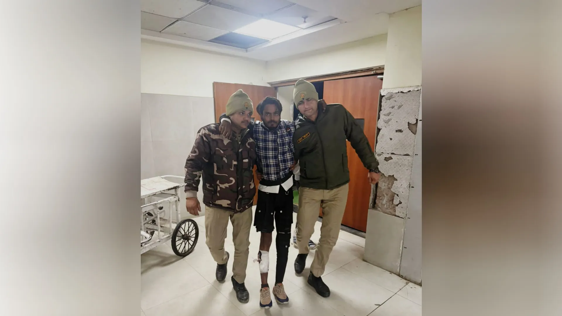 लखीमपुर खीरी: रेप के बाद युवती की हत्या का मुख्य आरोपी मुठभेड़ में गिरफ्तार, पैर में लगी गोली