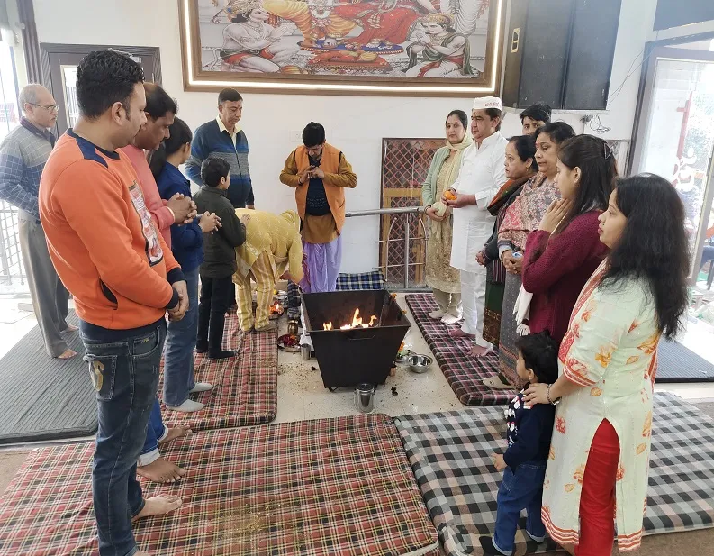 संभल में धूमधाम से मनाया गया श्री साईं नाथ का वार्षिकोत्सव, कलाकारों ने भजन संध्या में दी भजनों की प्रस्तुति