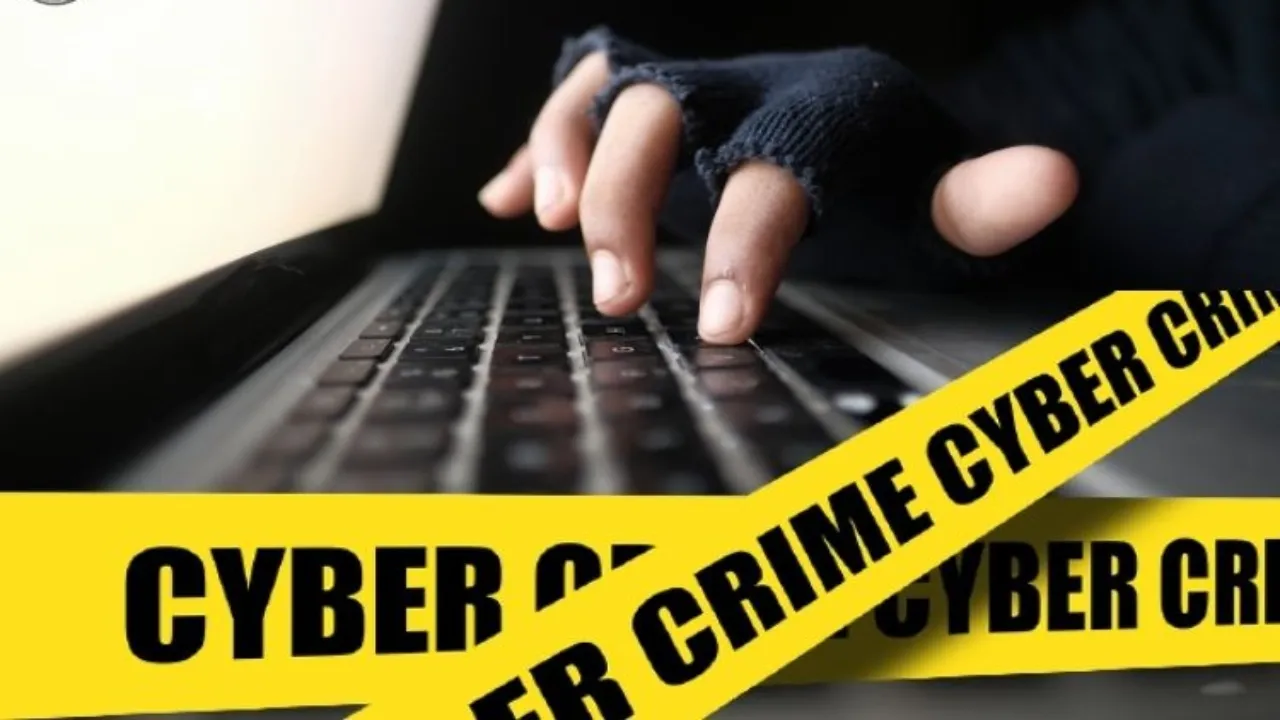 Digital Arrest : दिल्ली पुलिस और सीबीआई अधिकारी बनकर डॉक्टर की बेटी से हड़पे 53 हजार रुपये