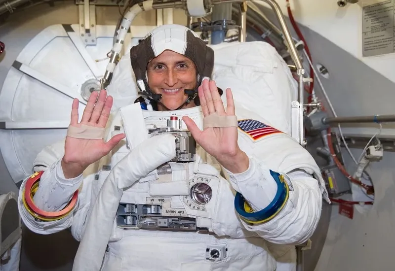 सुनीता विलियम्स ने अंतरिक्ष में बनाया नया रिकॉर्ड, सबसे ज्यादा समय तक स्पेसवॉक करने वाली महिला बनीं 