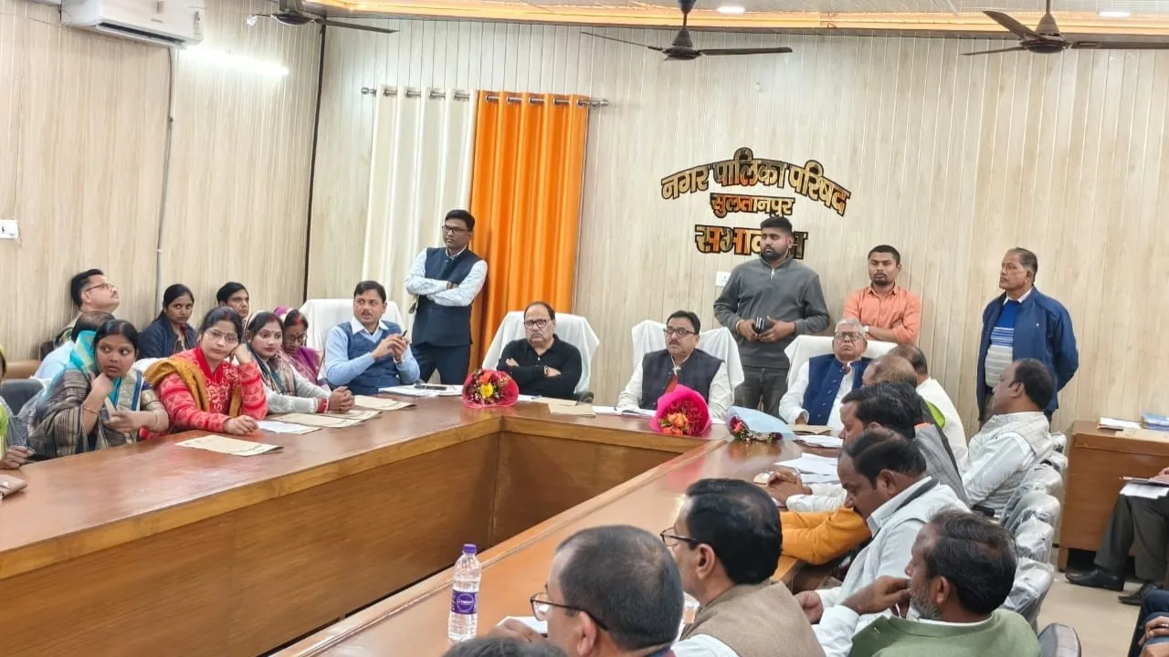 Sultanpur News : ई रिक्शा पर लगेगा टैक्स, पालिका बनवाएगी स्टैंड