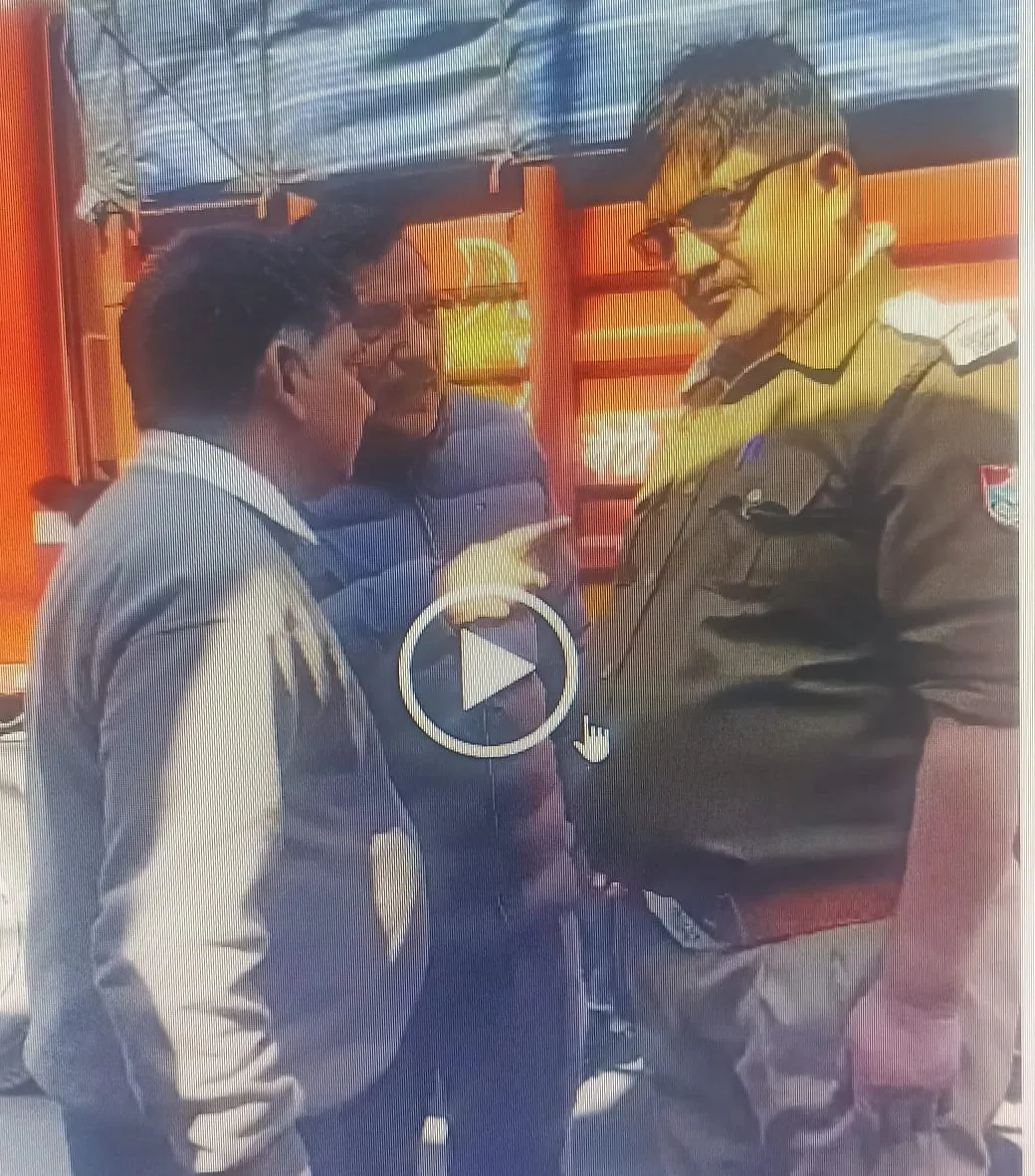 एएसआई को पीटा, वीडियो वायरल होने के बाद मुकदमा दर्ज  