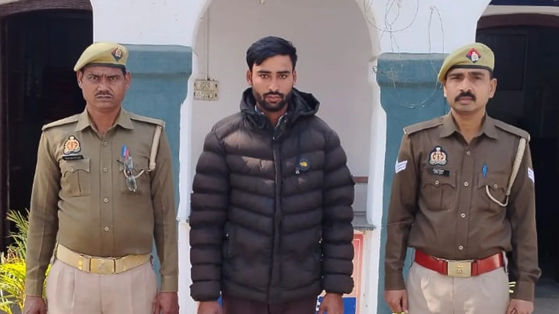 बदायूं: अंसार की हत्या करने का एक आरोपी गिरफ्तार, दूसरा पकड़ से बाहर