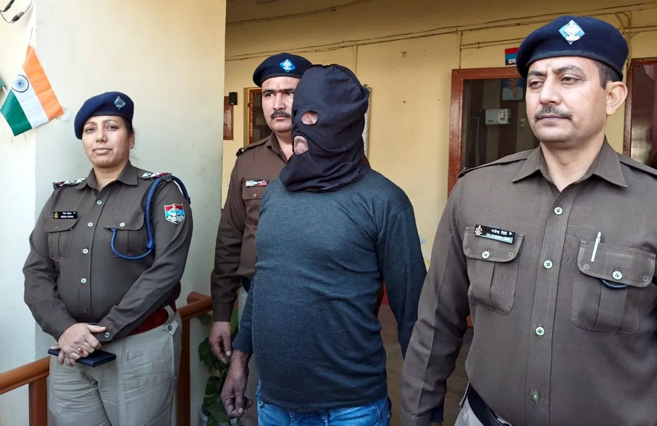 टार्चर करती थी पत्नी, छुटकारा पाने के लिए कर दी हत्या