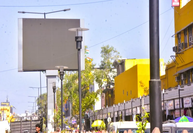 मुरादाबाद : 15 दिन में बिछेगा महानगर में स्मार्ट सड़कों का जाल, काम पूरा कराने में जुटे अधिकारी  