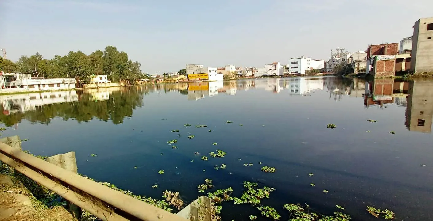 पीलीभीत: गौहनिया तालाब को पर्यटन स्थल के रूप में विकसित करने की तैयारी