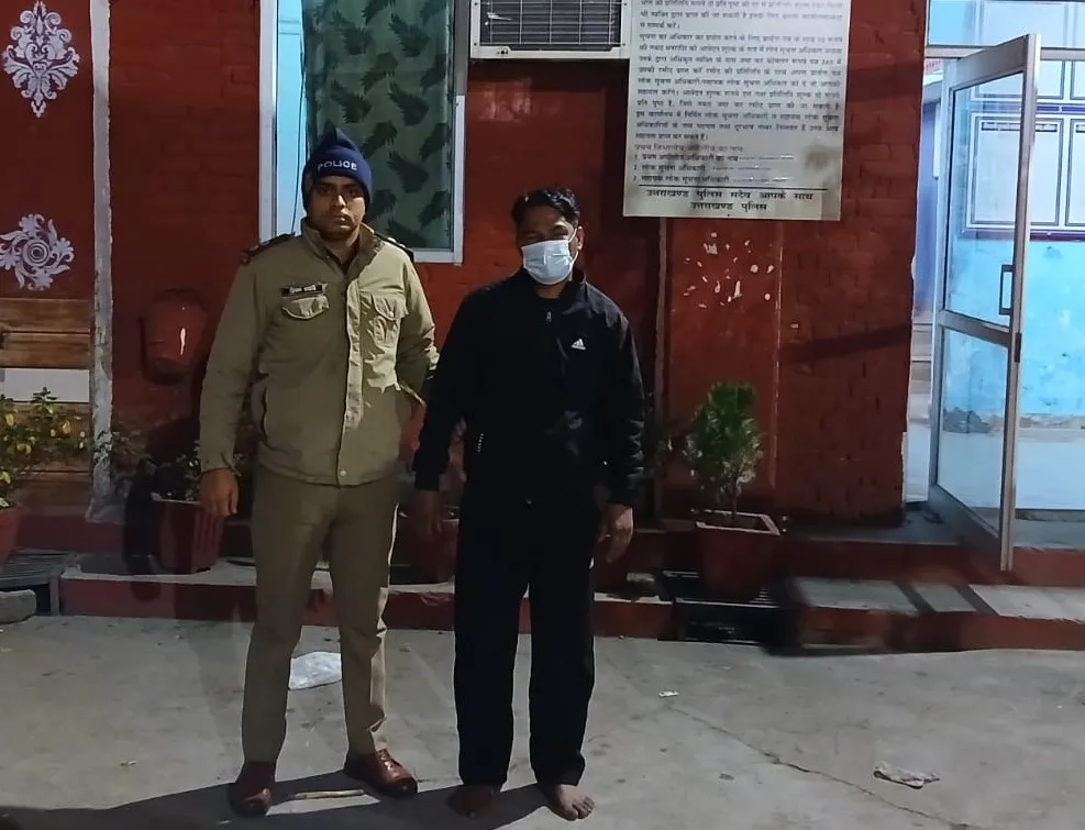 दिल्ली में रिक्शा चला रहा था मुरादाबाद का वांटेड गैंगस्टर सूरज 