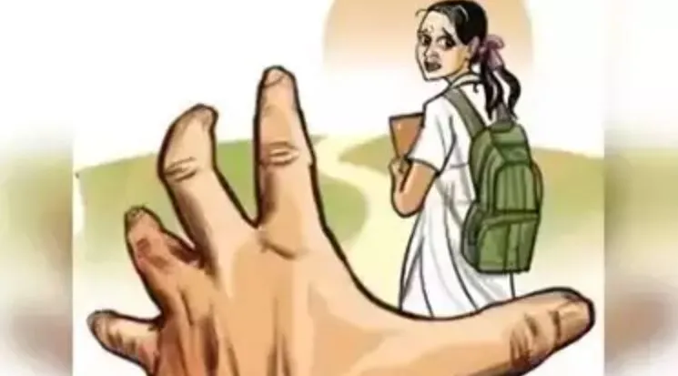 लखीमपुर खीरी: बाइक सवार दो युवकों ने छात्रा के साथ की अश्लील हरकत, तलाश में जुटी पुलिस