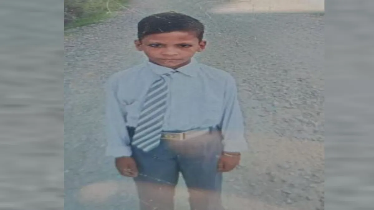 Bareilly: रुपये के लिए बच्चे के शव को अस्पताल ने बनाया बंधक, गिड़गिड़ाता रहा पिता...बेचनी पड़ी जमीन