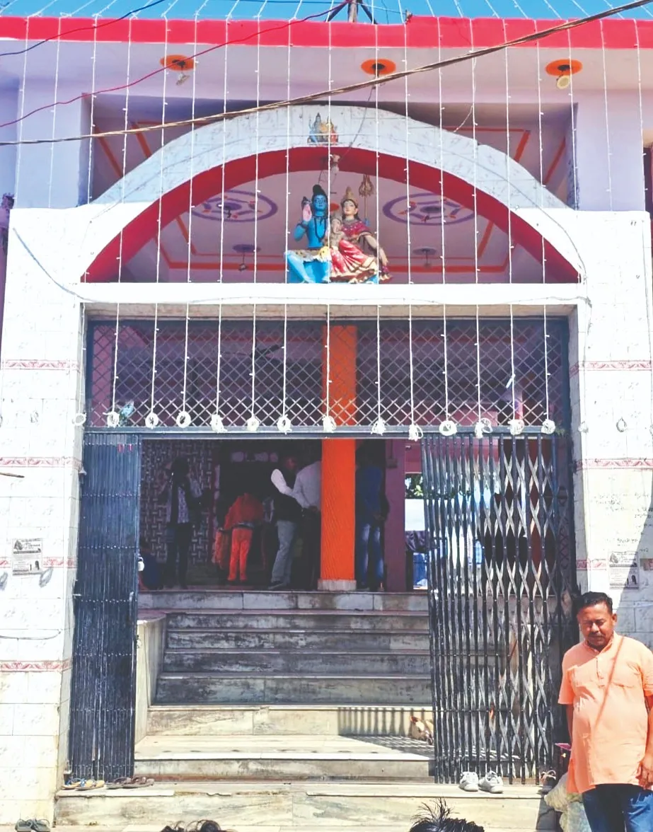दिनेशपुर का 350 साल पुराना प्राचीन शिव मंदिर है अटूट आस्था का केंद्र 