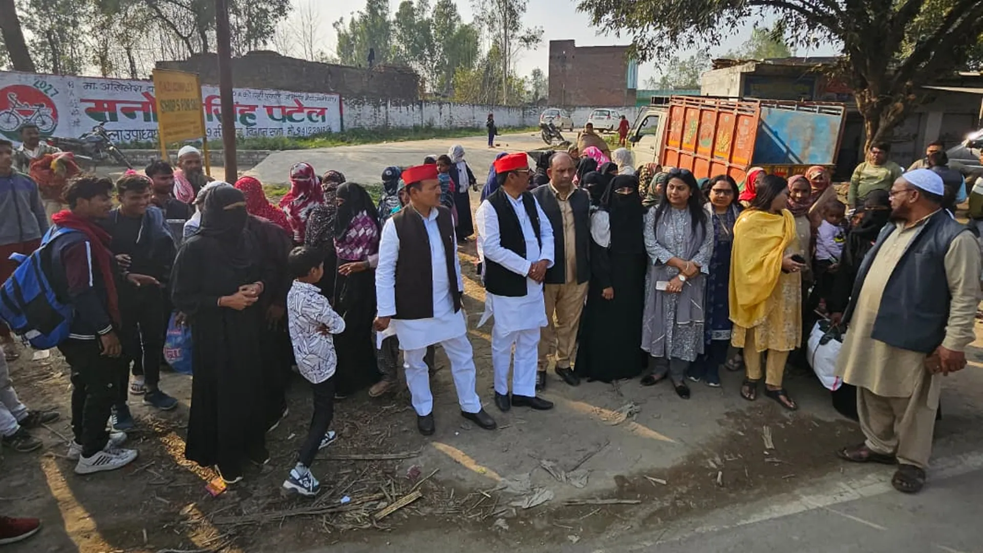 बरेली: गौसगंज बवाल...पलायन कर चुके दूसरे समुदाय के लोगों को दोबारा बसाने की कवायद