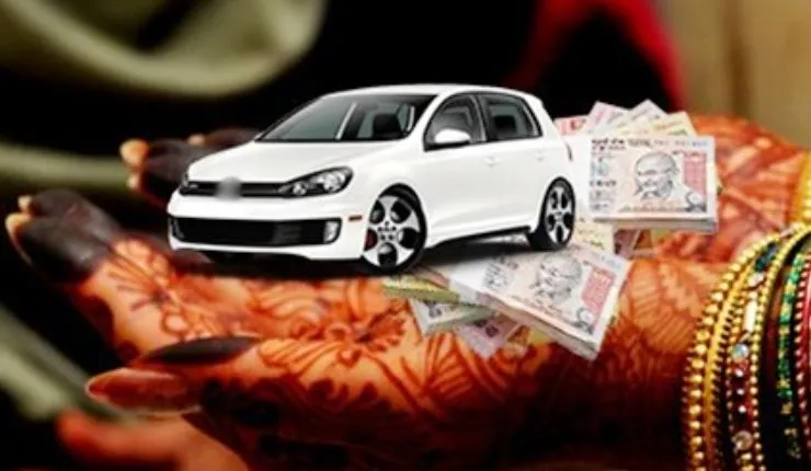 Bareilly: कार न मिलने पर शर्मनाक करतूत, पत्नी को नेपाल में बेचने की फिराक में था पति, 18 पर FIR