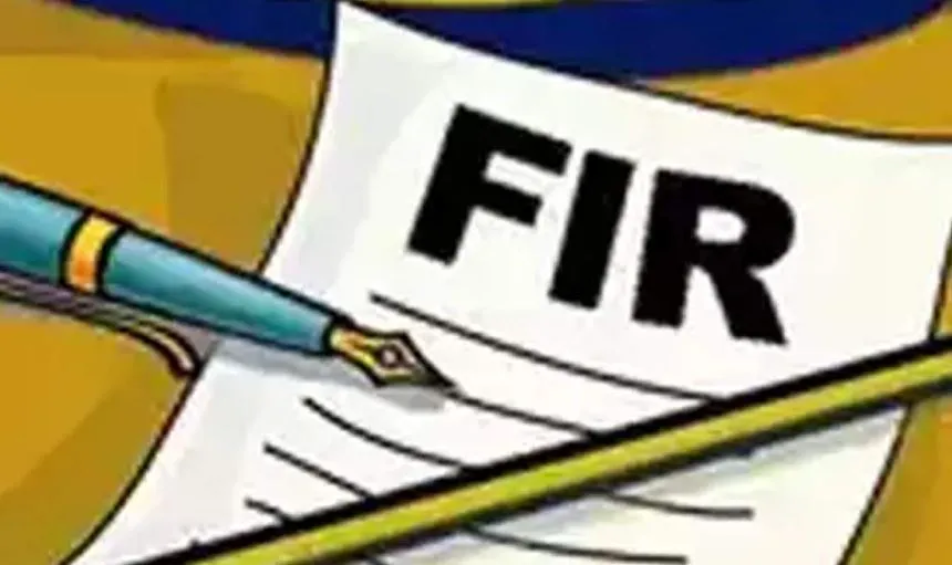 शाहजहांपुर में गाय की भाला मारकर हत्या, किसान पर FIR