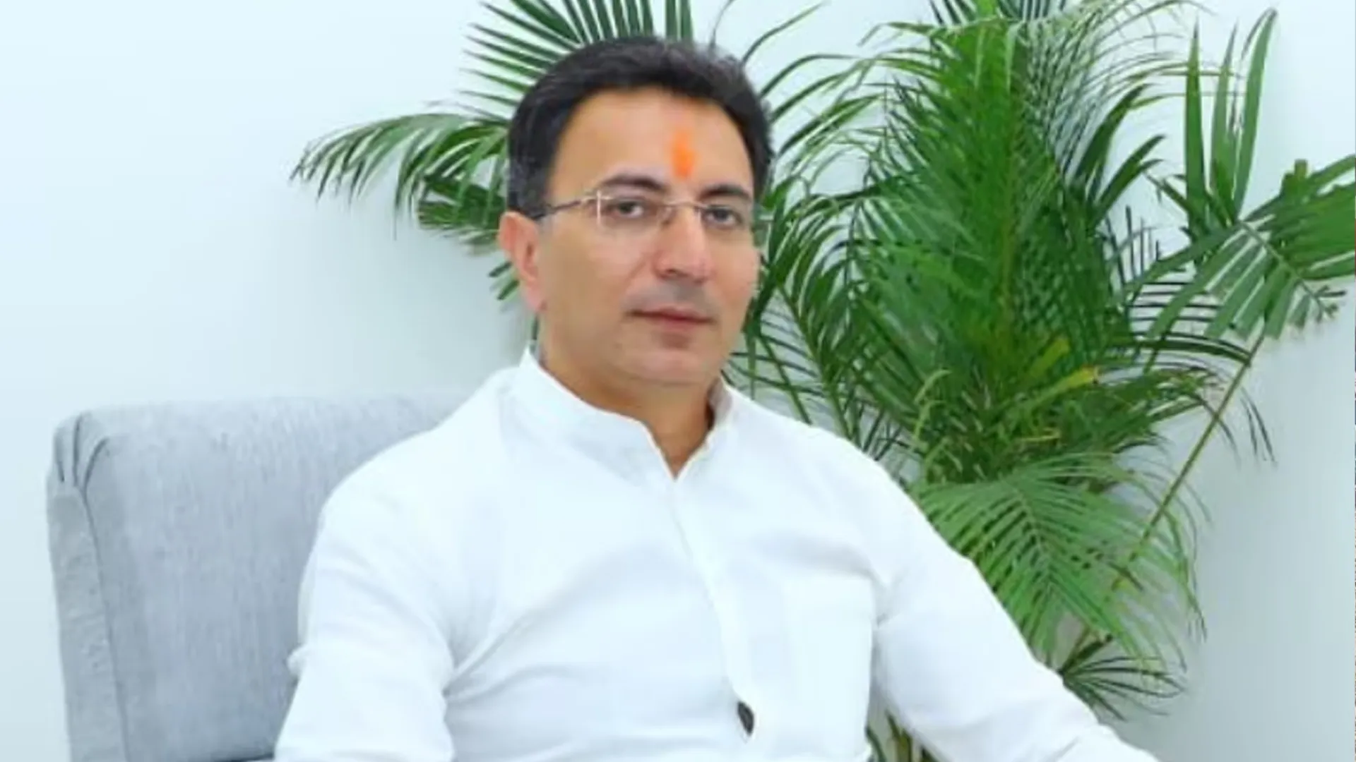 पीलीभीत: नोटरी अधिवक्ताओं के अधिकार पत्र मामले में जितिन प्रसाद ने विधि एवं न्याय मंत्री को लिखा पत्र