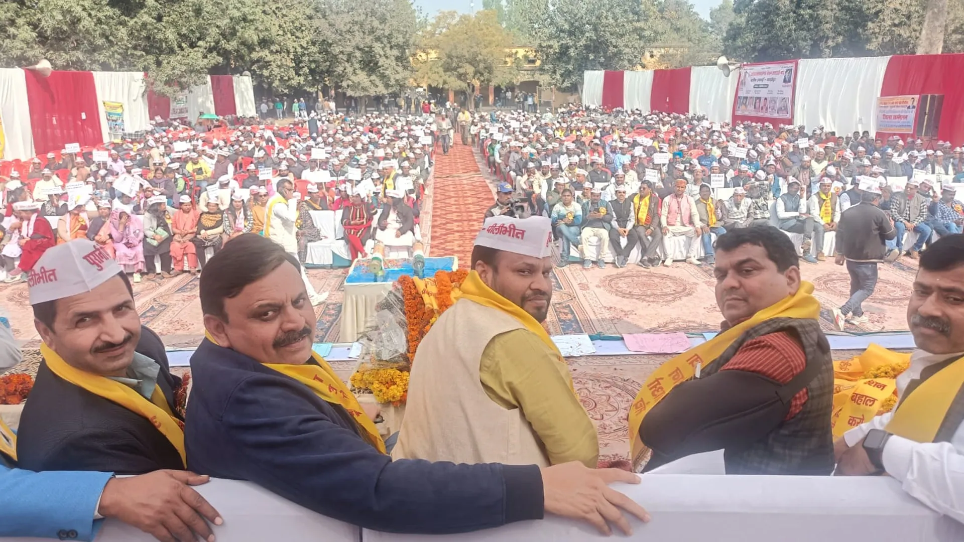 पीलीभीत:  एनपीएस को बताया विनाश की ओर ले जाने वाली पेंशन स्कीम