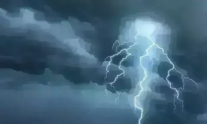 गढ़वाल में बरसे बादल, बदला राज्य का मौसम  