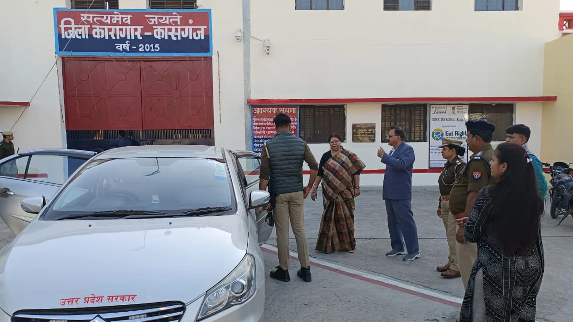 कासगंज : राज्य महिला आयोग की सदस्या ने 15 प्रकरणों में की जनसुनवाई, तीन प्रकरणों में हुआ निस्तारण