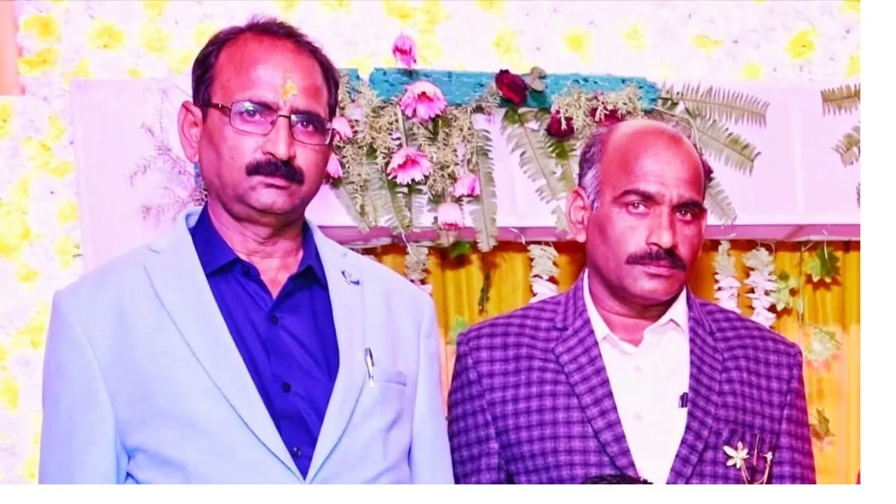चित्रकूट में स्कार्पियों ने बाइक में मारी टक्कर: दो शिक्षक भाइयों की मौत, अंतिम संस्कार में हर आंख हुई नम