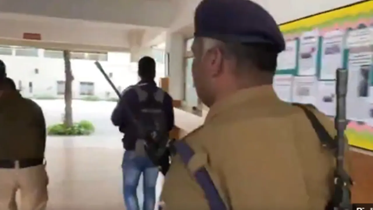 इंदौर के दो निजी विद्यालयों को आरडीएक्स से उड़ाने की धमकी, खाली कराए गए भवन 