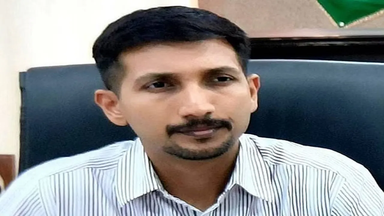 लखनऊ: भिक्षा से शिक्षा की ओर बढ़ाएं कदम, बनें कलेक्टर, भिक्षावृत्ति में लगे परिवारों से  डीएम ने किया संवाद