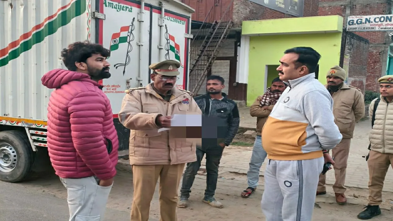 हरदोई: पुलिस ने तीन कुंतल मांस के साथ 3 को लिया हिरासत में, बरेली से लाया जा रहा था गोपामऊ