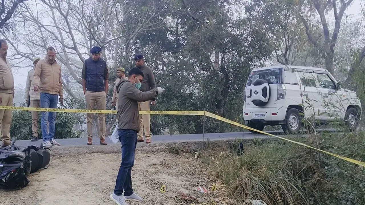 Sant Kabir Nagar Encounter: गोलियों की तड़तड़ाहट से टूटी ग्रामीणों की नींद, पुलिस एनकाउंटर में एक बदमाश को लगी गोली, दो गिरफ्तार