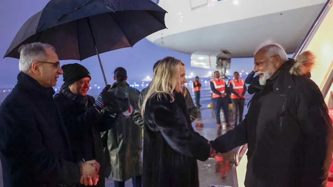 प्रधानमंत्री मोदी का वाशिंगटन पहुंचने पर प्रवासी भारतीयों ने किया भव्य स्वागत, अब व्हाइट हाउस में ट्रंप से होगी बात