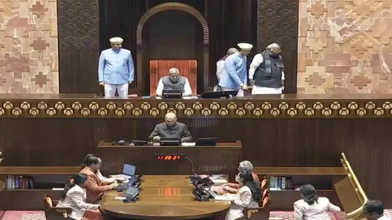 राज्यसभा में वक्फ विधेयक संबंधी संसदीय समिति की रिपोर्ट पेश, विपक्ष का भारी हंगामा 