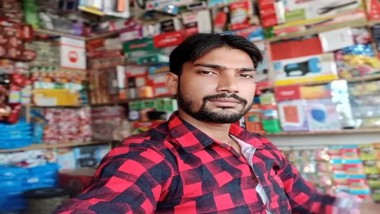 बहराइच: आज की रात होगी अंतिम... फेसबुक पर लिख युवक ने खाया विषाक्त पदार्थ, मां का रो-रो कर बुरा हाल, जानें वजह