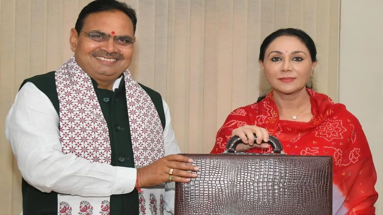 Rajasthan Budget 2025: दीया कुमारी बोलीं- राजस्थान को 350 अरब डॉलर की अर्थव्यवस्था बनाने के लिए प्रतिबद्ध है राज्य सरकार