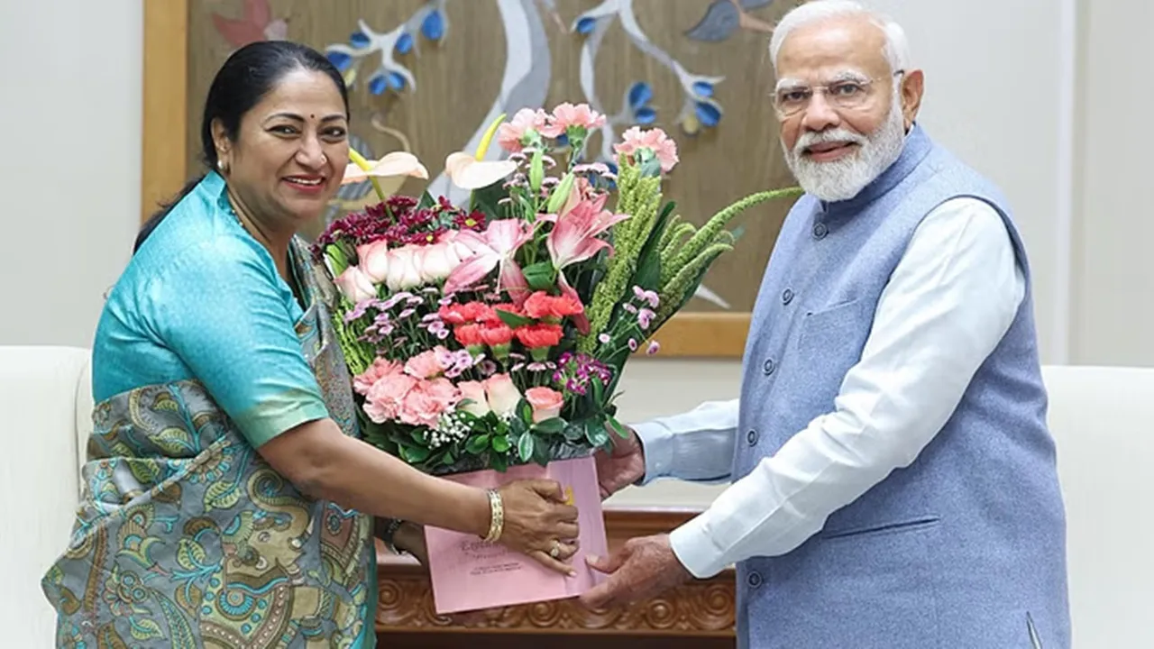 Delhi News: मुख्यमंत्री रेखा गुप्ता ने की प्रधानमंत्री मोदी से मुलाकात 