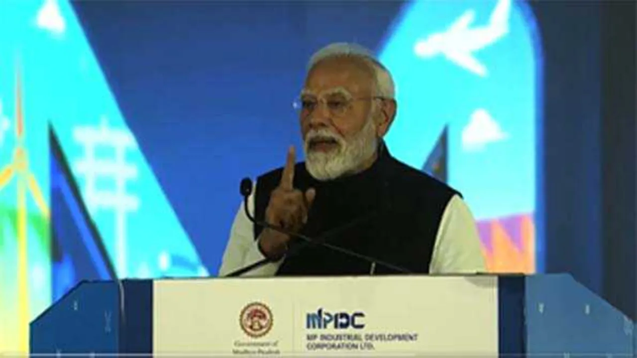 MP GIS 2025: पीएम मोदी ट्रिपल T पर दिया जोर, निवेशकों से कहा- मध्य प्रदेश में 'पैसा रिटर्न' की अपार संभावनाएं