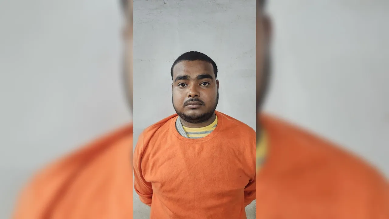 UP STF ने कानपुर से गोतस्कर मो. तालिब अंसारी को किया गिरफ्तार: 50 हजार का इनाम था घोषित, गोवंशों की तस्करी के लिए आया शहर