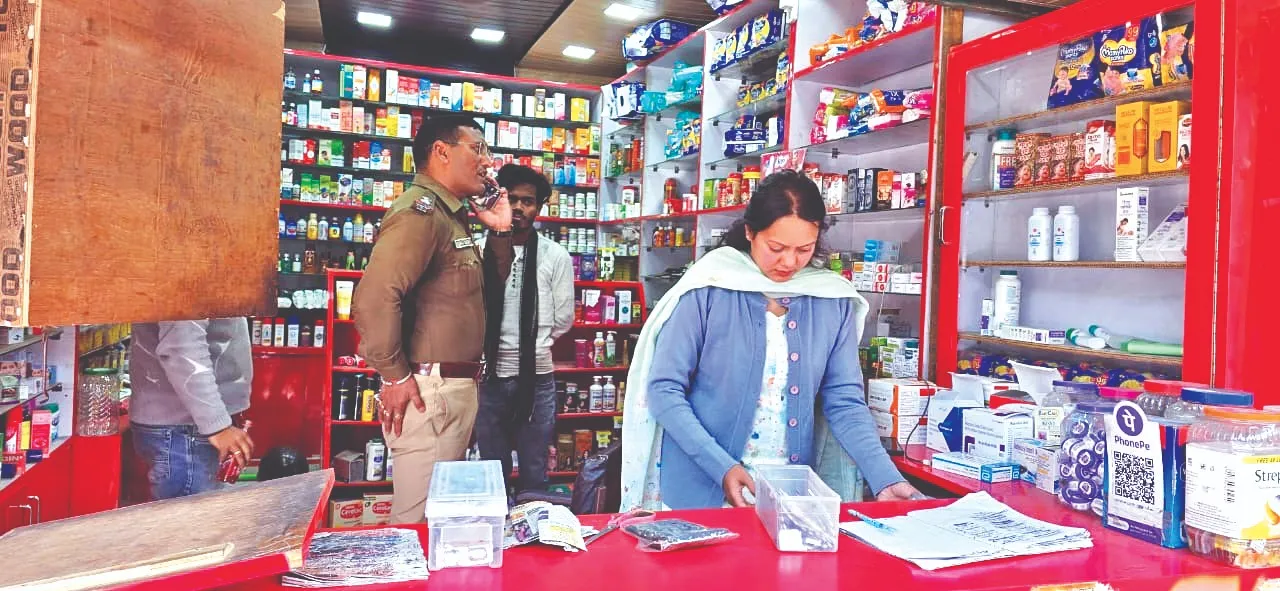 बनभूलपुरा के तीन और राजपुरा का एक मेडिकल स्टोर बंद  