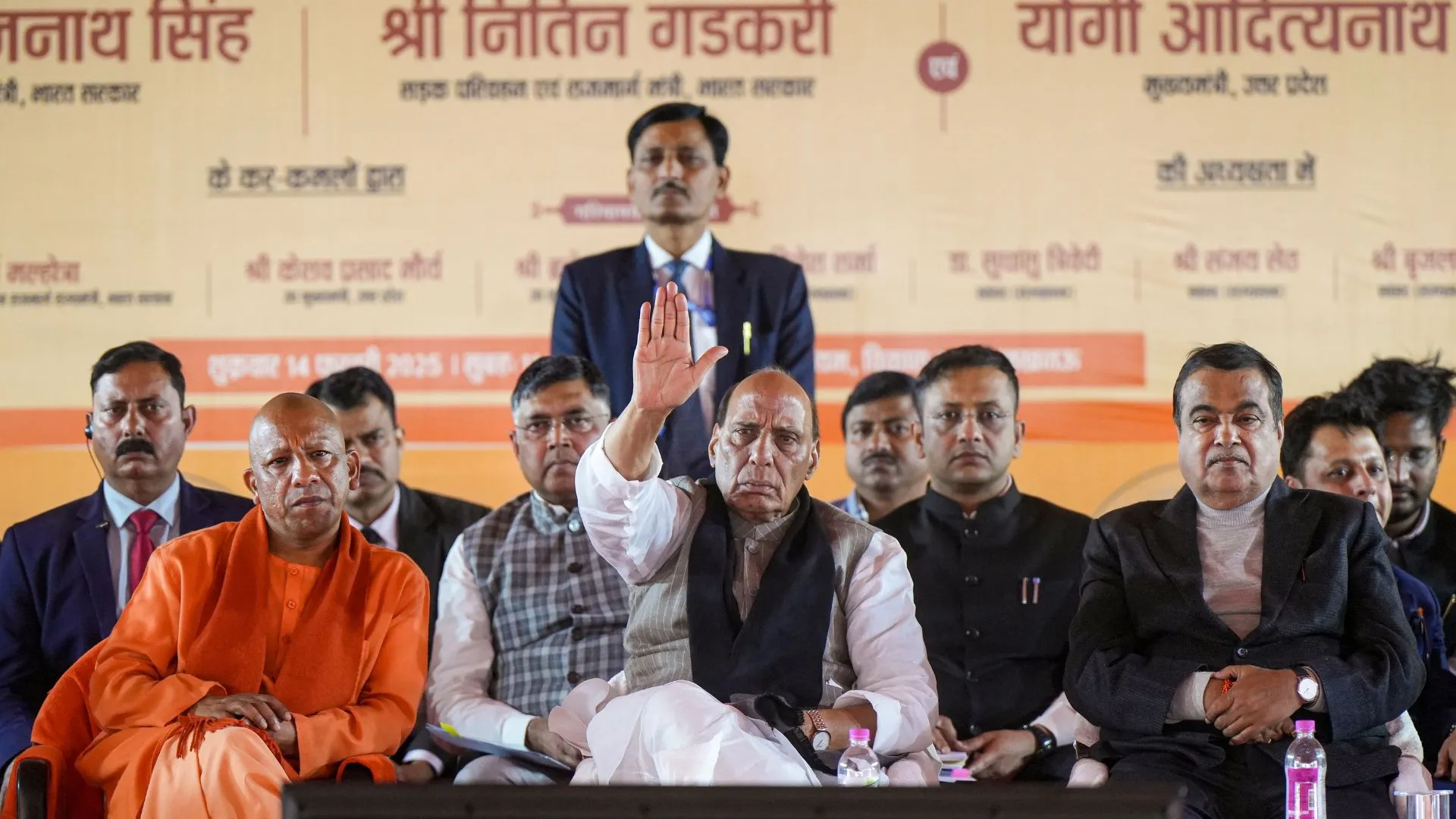 'शहरी विकास को लेकर संवेदनशील है केंद्र सरकार', लखनऊ में बोले राजनाथ सिंह