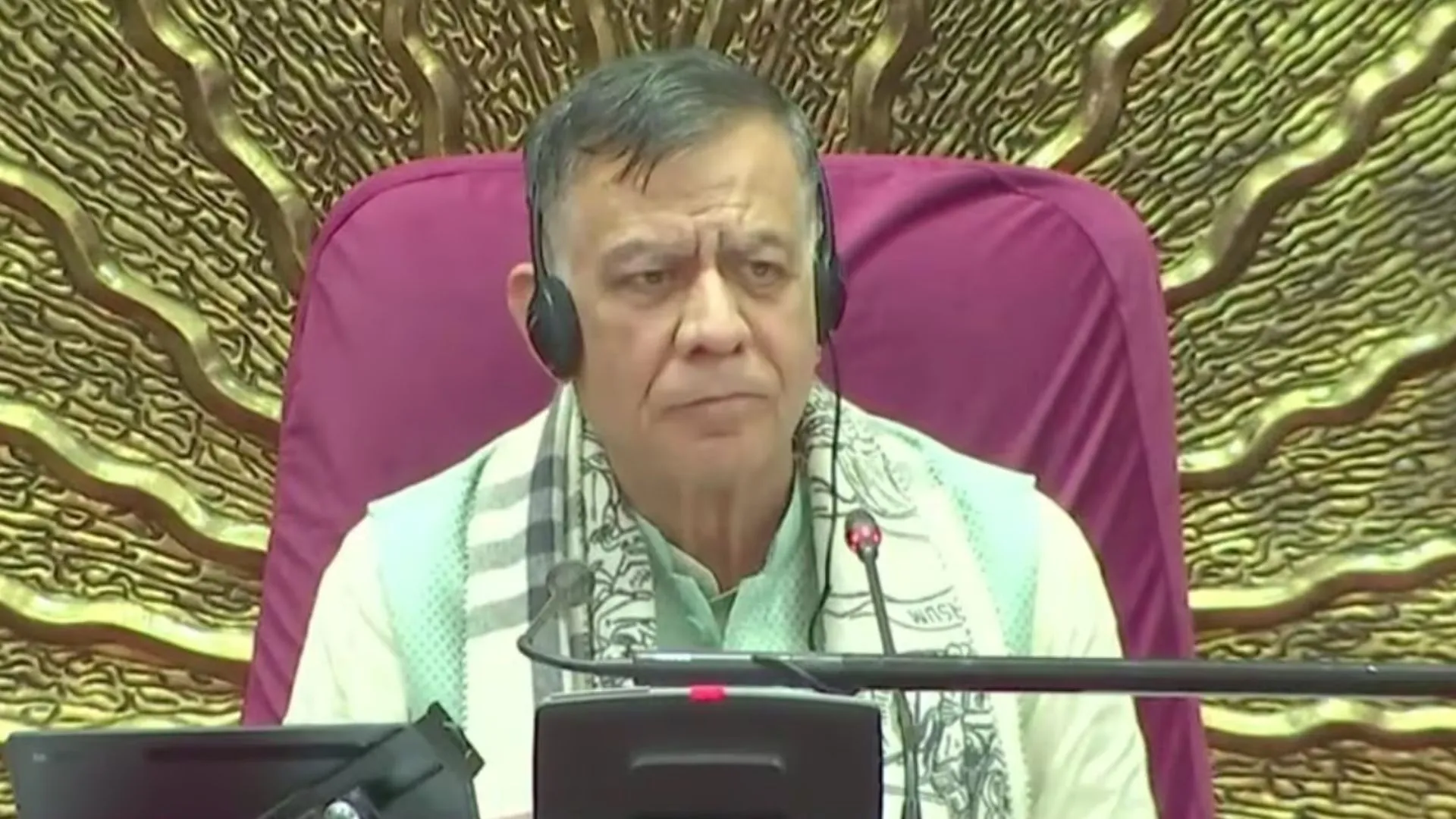 लखनऊ: बजट सत्र से पहले सतीश महाना ने की सुरक्षा व्यवस्था की समीक्षा, अधिकारियों को दिए ये निर्देश