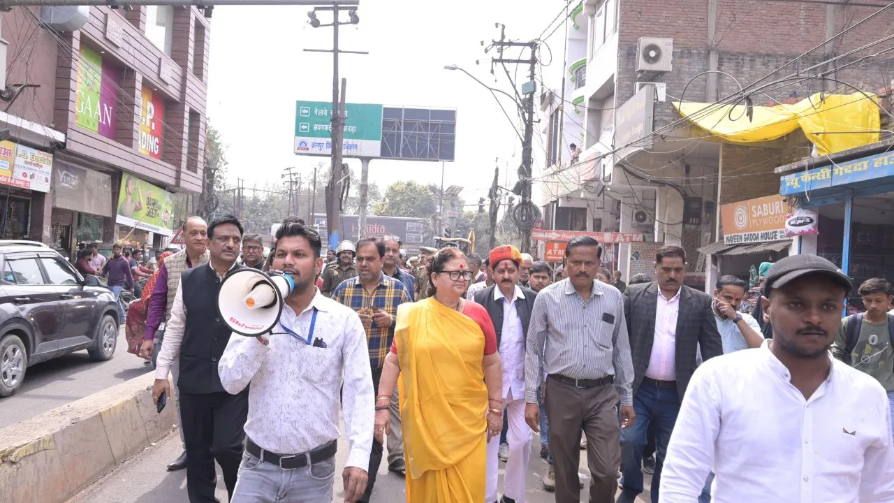 Illegal Encroachment Kanpur Bajaria 11