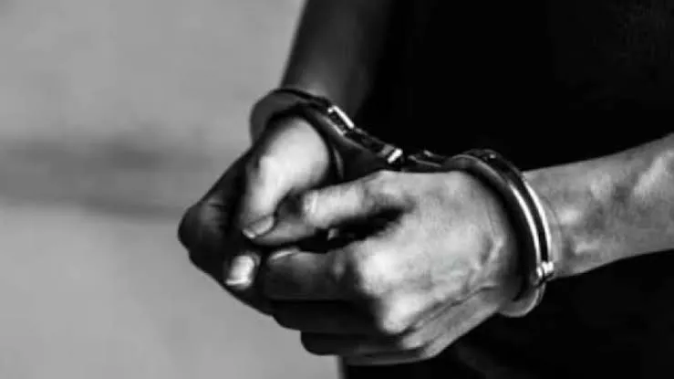 फिर पकड़ा गया पप्पू हड्डी, चच्ची से लाया था स्मैक