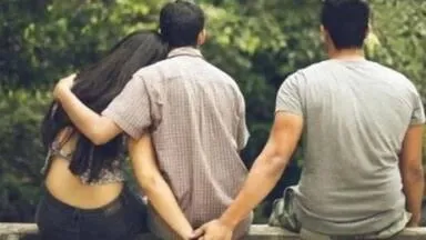 जिसके लिए पति छोड़ा, उस ठेले वाले ने शादीशुदा प्रेमिका को छोड़ा