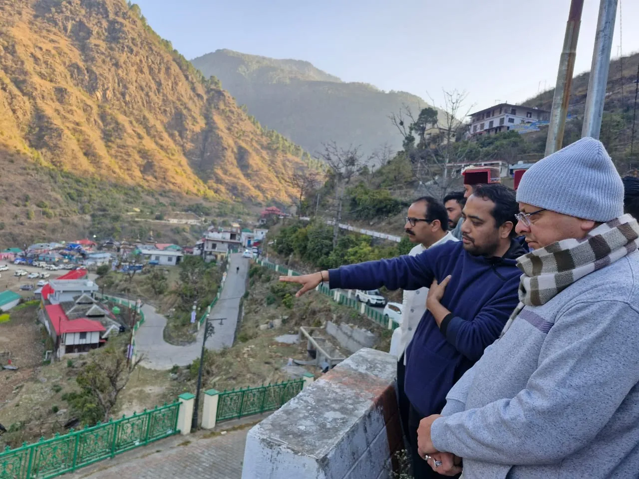 सीएम की मॉर्निंग वॉक, जनता से फीडबैक