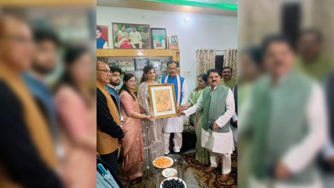 इटावा में केशव प्रसाद मौर्य बोले- अखिलेश यादव को भाजपा फोबिया हुआ...सपा सरकार में गुंडे थानों का संचालन करते, पूरा प्रदेश सैफई से चलता