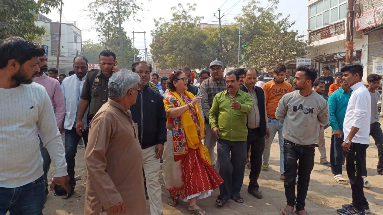 Mayor Encroachment Kanpur 1