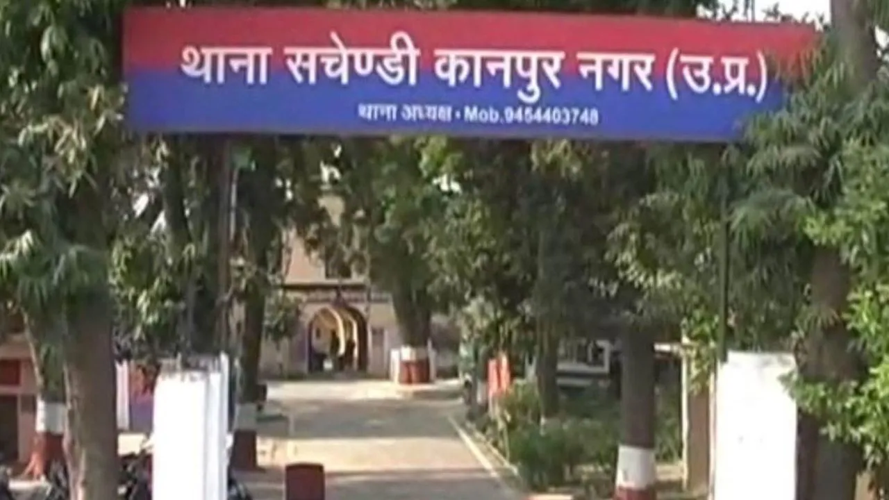 कानपुर में मां ने शराब के नहीं दिए पैसे, बेटे ने ई-रिक्शे का पिया तेजाब...हॉस्पिटल ले जाते समय तड़प-तड़पकर मौत