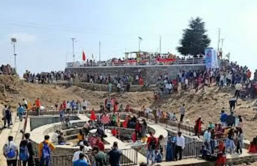 छोटा कैलाश : भगवान शिव ने सतयुग में यहां रमाई थी धूनी, अनवरत है प्रज्जवलित