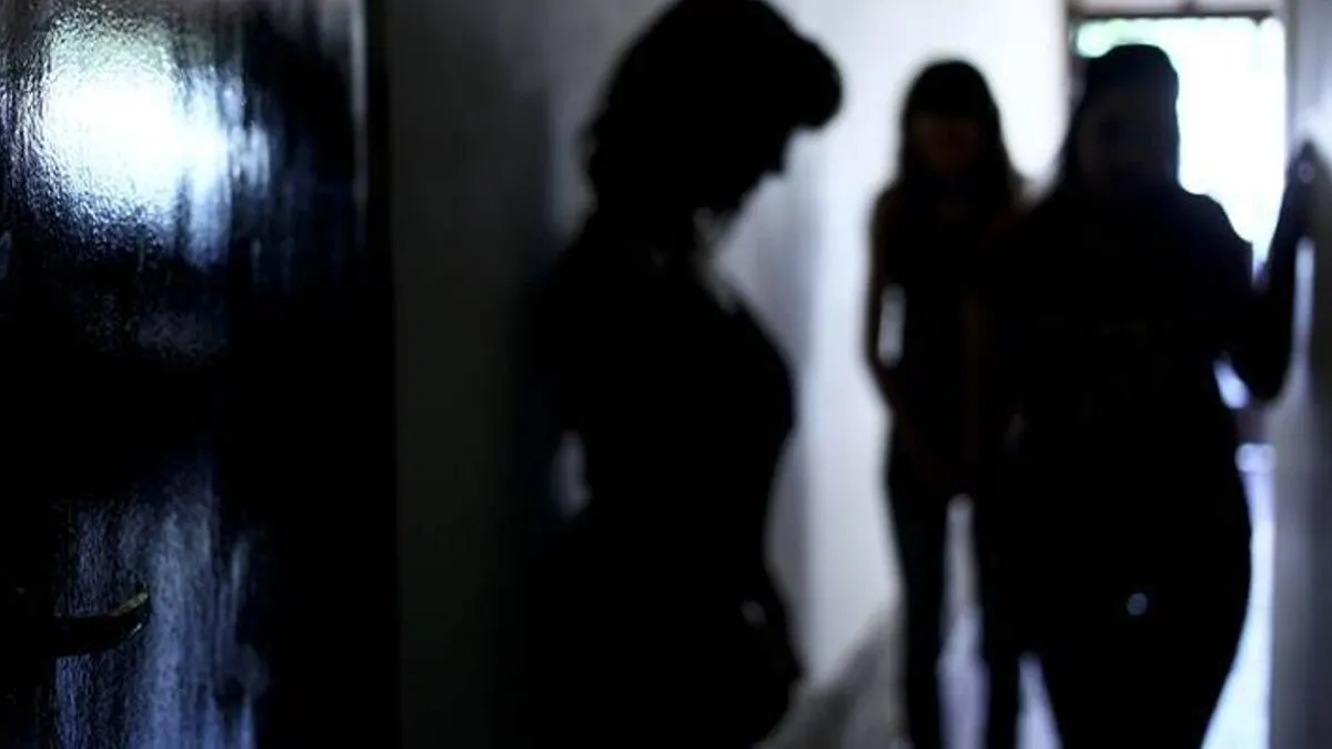 Bareilly: स्पा सेंटर पर छापा, आपत्तिजनक हालत में मिले लड़के और लड़कियां, पुलिस ने 6 लोगों को दबोचा