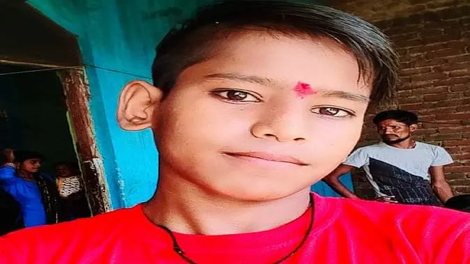 Bareilly: ममेरे भाई के तमंचे से चली गोली...सिर में घुसी, इलाज के दौरान युवक की मौत