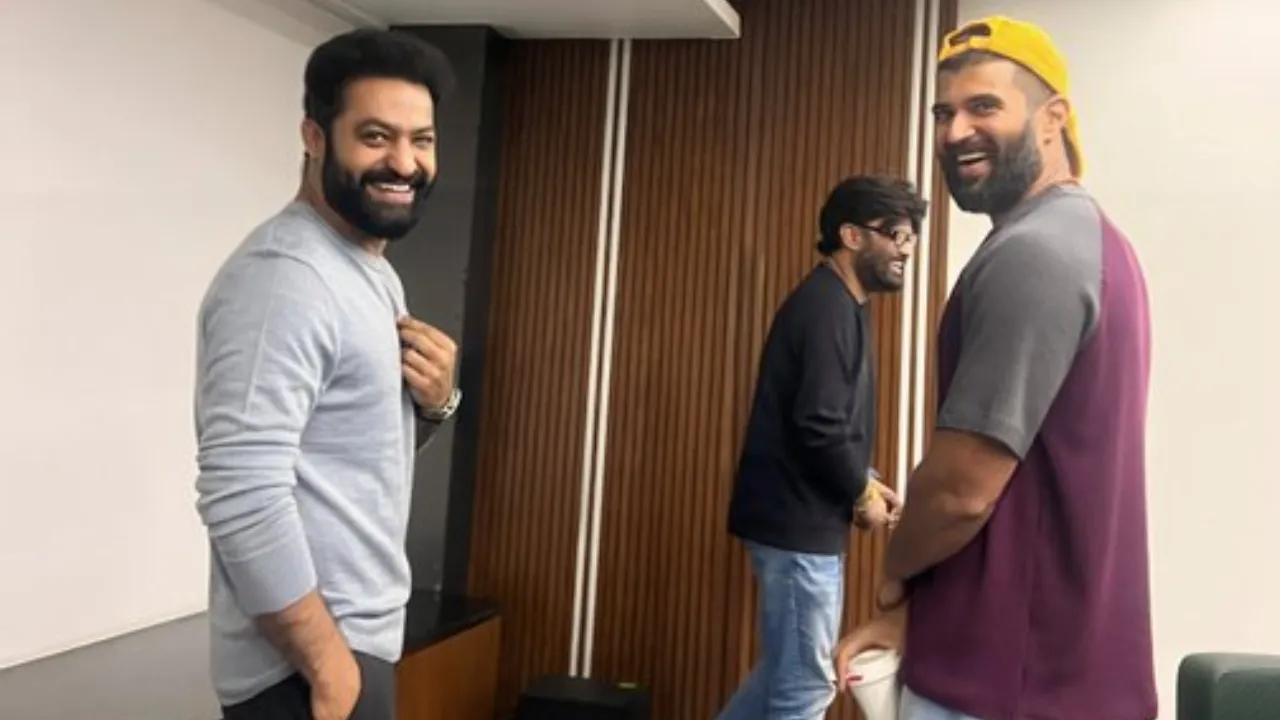 Film VD12: विजय देवरकोंडा की मूवी में सुनाई देगी जूनियर NTR की आवाज, देखें Video