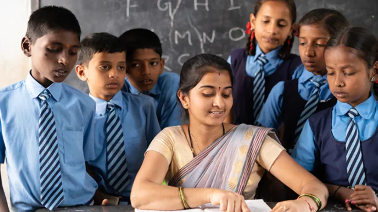 Teachers Recruitment: 60,000 पदों पर निकली बंपर भर्ती, जल्द जारी होगा आवेदन फॉर्म  