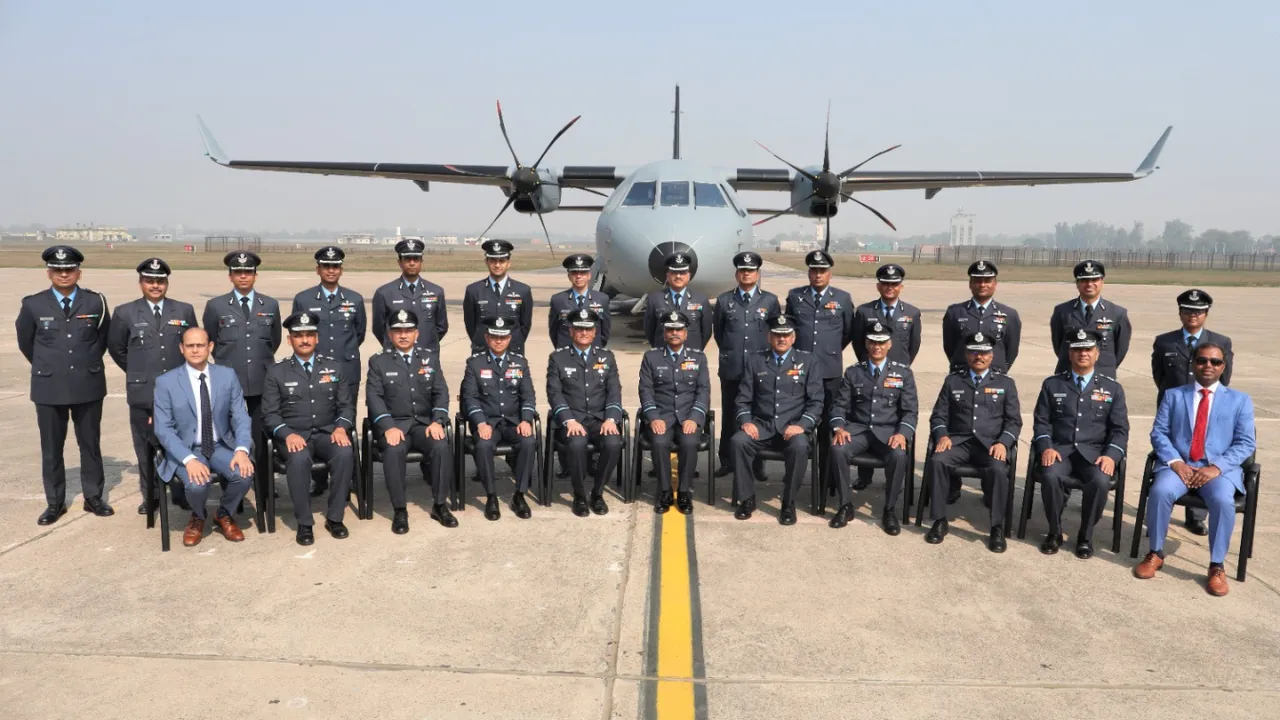 Indian Airforce: वायुसेना को मिला पहला C-295 विमान