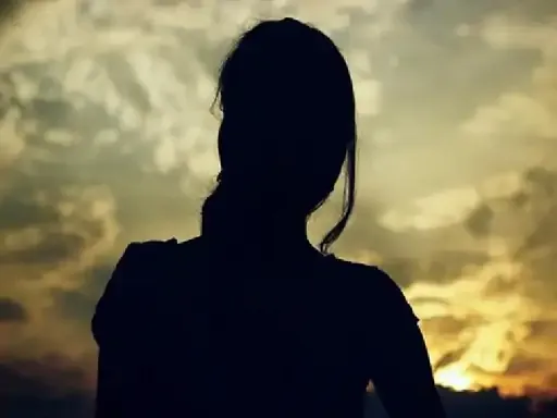 एक घर से निकली, दूसरी दवा लेने गई और लौट कर नहीं आई